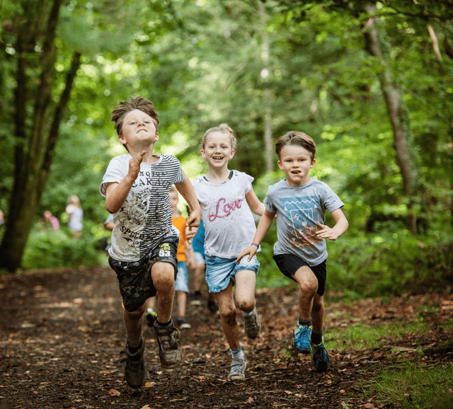Mẹ Việt ở Canada: Nhìn cô giáo bình tĩnh chờ con xoay sở, tôi nhận ra cách giáo dục trẻ tốt nhất là mặc kệ con - Ảnh 2. Mẹ Việt ở Canada: Nhìn cô giáo bình tĩnh chờ con xoay sở, tôi nhận ra cách giáo dục trẻ tốt nhất là mặc kệ con - Ảnh 2.